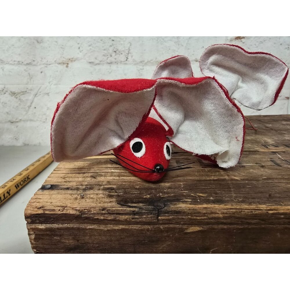 Vintage lot of Christmas Red Felt Mice 6 pc Lot - Picture 2 of 9